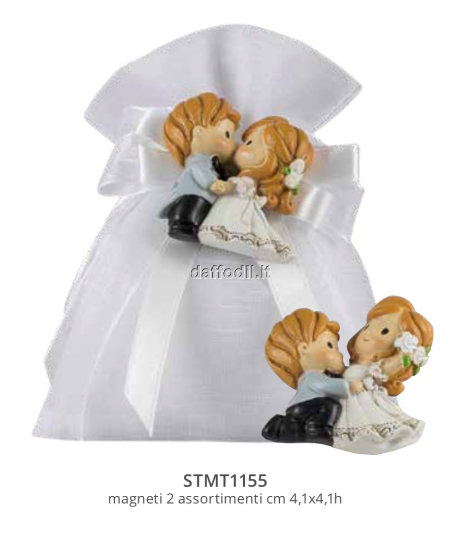 Sacchetto confetti nozze Harmony sacchetto tipo lino bianco magnete resina coppia sposini